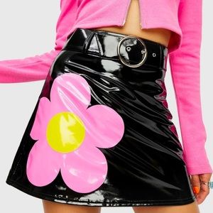 dELia*s by Dolls Kill Diggin’ Ur Stems Flower Applique Mini Skirt